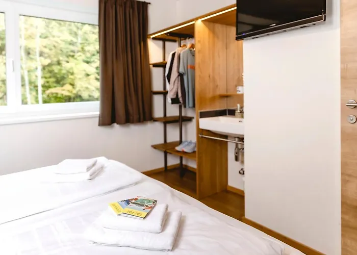 춤 지기스문트 - 키스&슬립 호텔 *